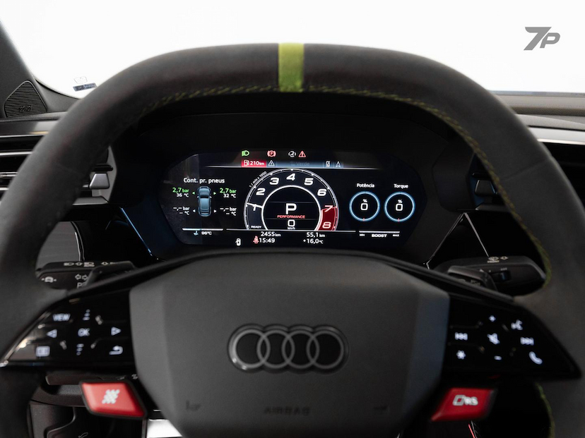 Foto do veículo AUDI RS3  SEDAN 2.5 TFSI QUATTRO S-TRONIC 2026 2.449 KM 558.500,00