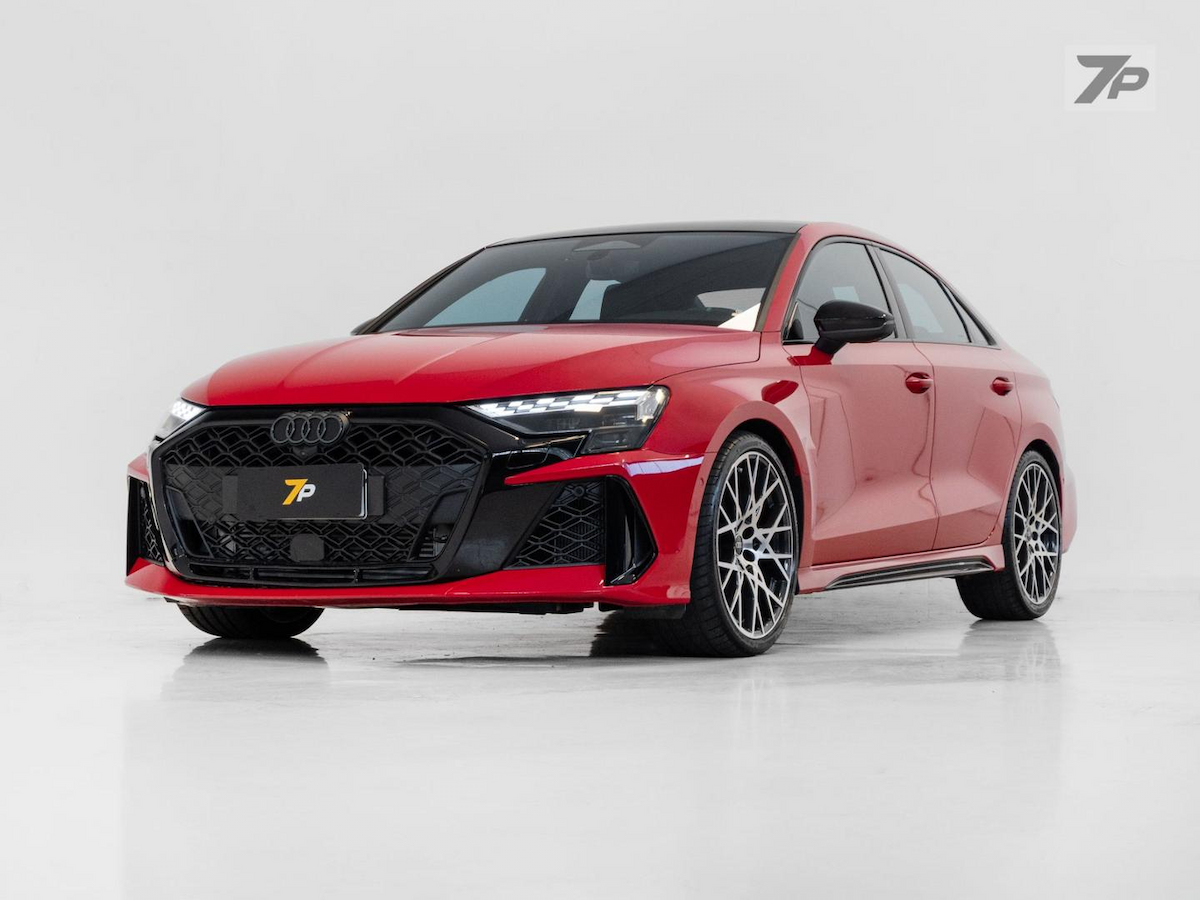 Foto do veículo AUDI RS3  SEDAN 2.5 TFSI QUATTRO S-TRONIC 2025/2026 2.449 KM R$ 558.500,00