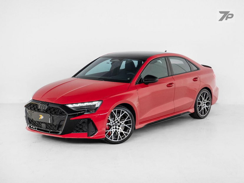 Foto do veículo AUDI RS3  SEDAN 2.5 TFSI QUATTRO S-TRONIC 2026 2.449 KM 558.500,00