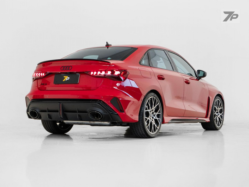 Foto do veículo AUDI RS3  SEDAN 2.5 TFSI QUATTRO S-TRONIC 2026 2.449 KM 558.500,00