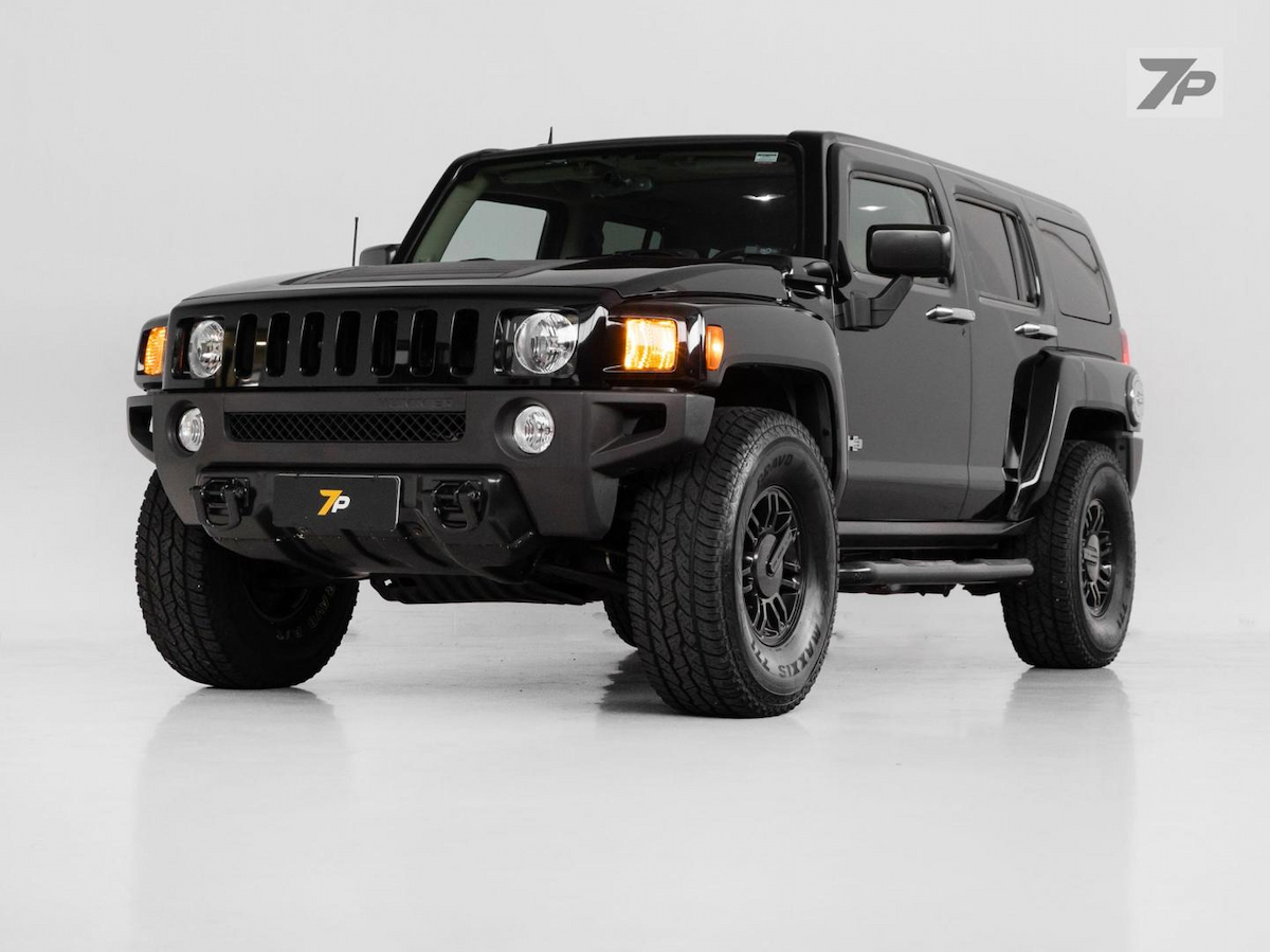 Foto do veículo HUMMER H3 HUMMER  2007/2008 58.600 KM R$ 278.500,00