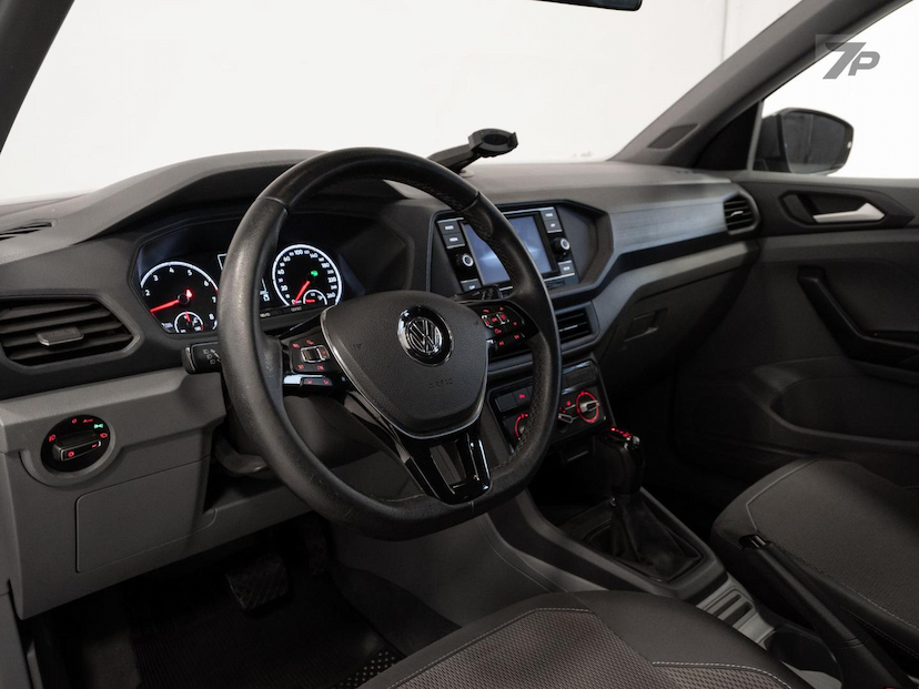 Foto do veículo VOLKSWAGEN T-CROSS T CROSS TSI AD 2020 79.178 KM 89.500,00