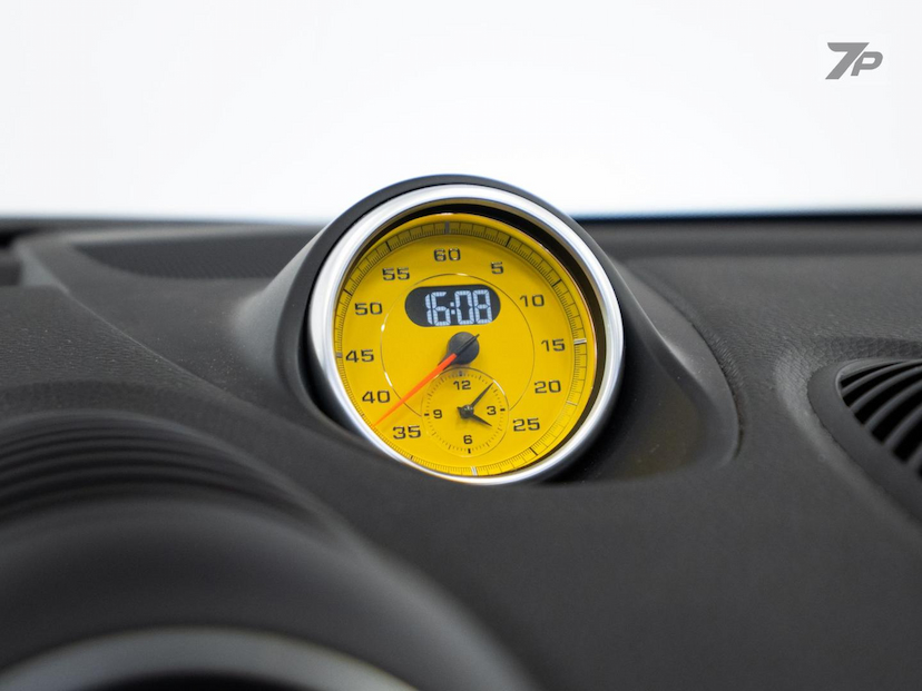Foto do veículo PORSCHE BOXSTER  2024 6.338 KM 589.000,00