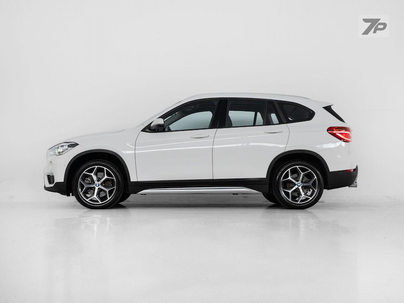 Foto do veículo BMW X1  S20I ACTIVEFLEX 2019 58.147 KM 129.900,00