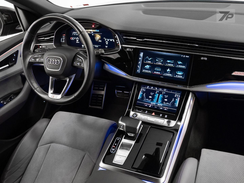 Foto do veículo AUDI Q8  3.0TFSI 2021 80.499 KM 325.000,00