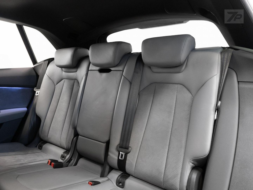 Foto do veículo AUDI Q8  3.0TFSI 2021 80.499 KM 325.000,00