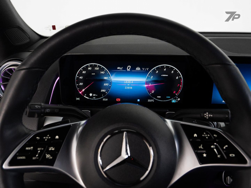 Foto do veículo MERCEDES-BENZ GLB 200 GLB200 PROG 2024 22.581 KM 269.900,00