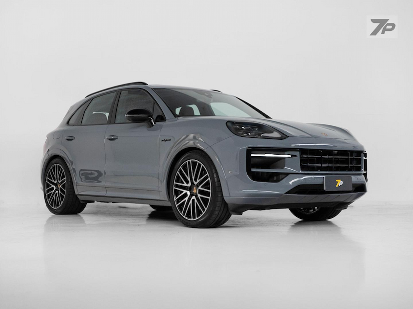 Foto do veículo PORSCHE CAYENNE  PHEV 2024 36.994 KM 699.000,00