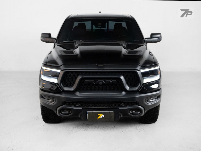 Foto do veículo RAM 1500  REBEL HEMI 2022 47.500 KM 329.000,00
