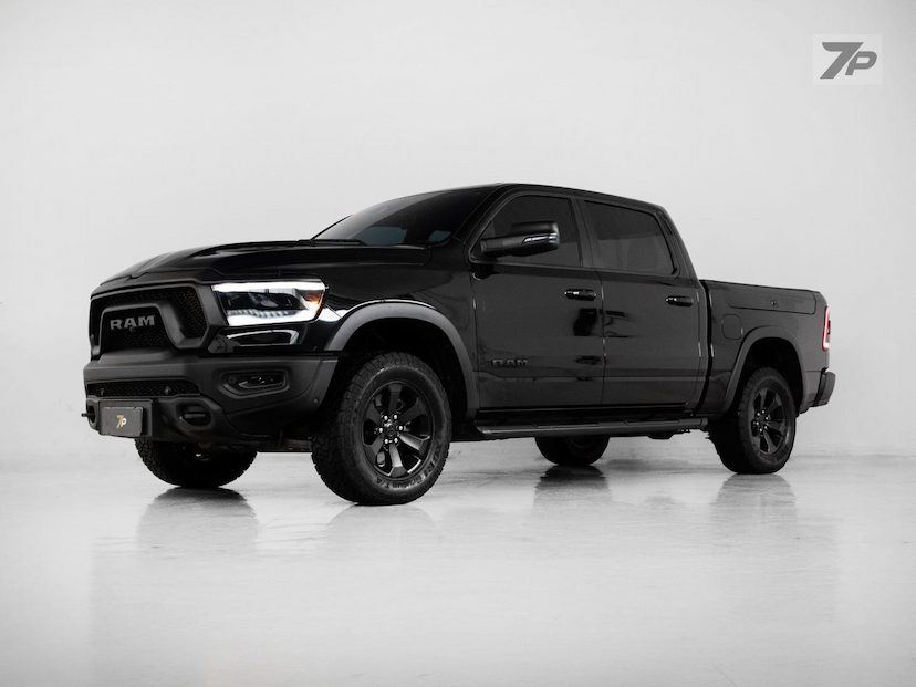 Foto do veículo RAM 1500  REBEL HEMI 2022 47.500 KM 329.000,00