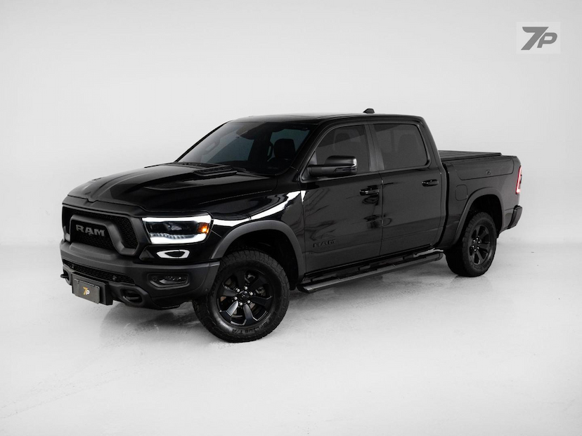 Foto do veículo RAM 1500  REBEL HEMI 2022 47.500 KM 329.000,00