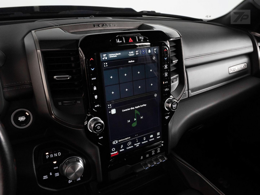 Foto do veículo RAM 1500  REBEL HEMI 2022 47.500 KM 329.000,00