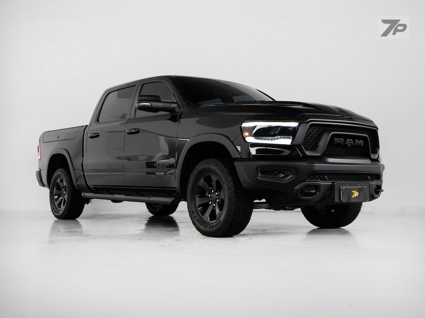 Foto do veículo RAM 1500  REBEL HEMI 2022 47.500 KM 329.000,00