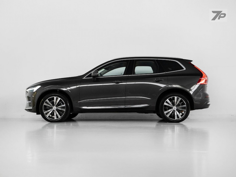 Foto do veículo VOLVO XC60  T8 INSCRIPT 2022 102.000 KM 219.000,00