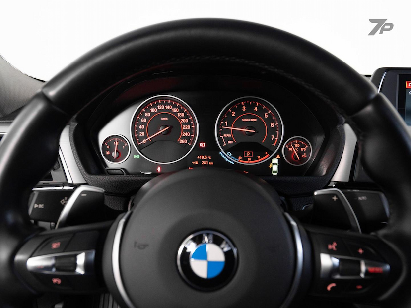 Foto do veículo BMW 320I  ACTIVE FLEX 2018 57.072 KM 128.900,00