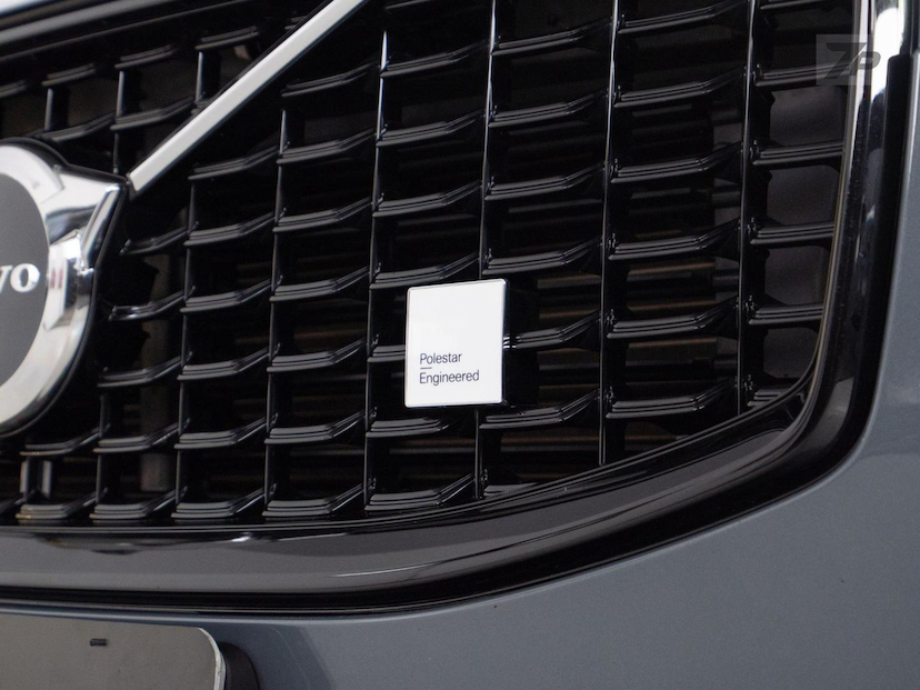 Foto do veículo VOLVO XC60  T8 POLESTAR 2024 27.800 KM 349.000,00