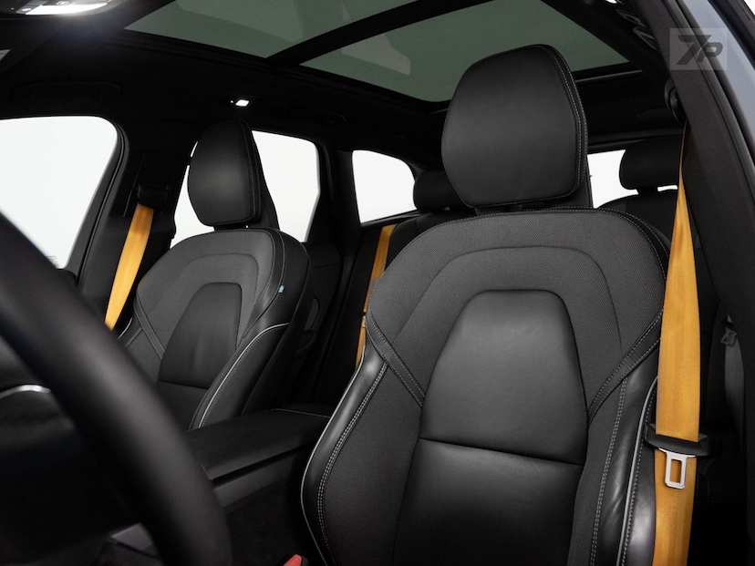 Foto do veículo VOLVO XC60  T8 POLESTAR 2024 27.800 KM 349.000,00