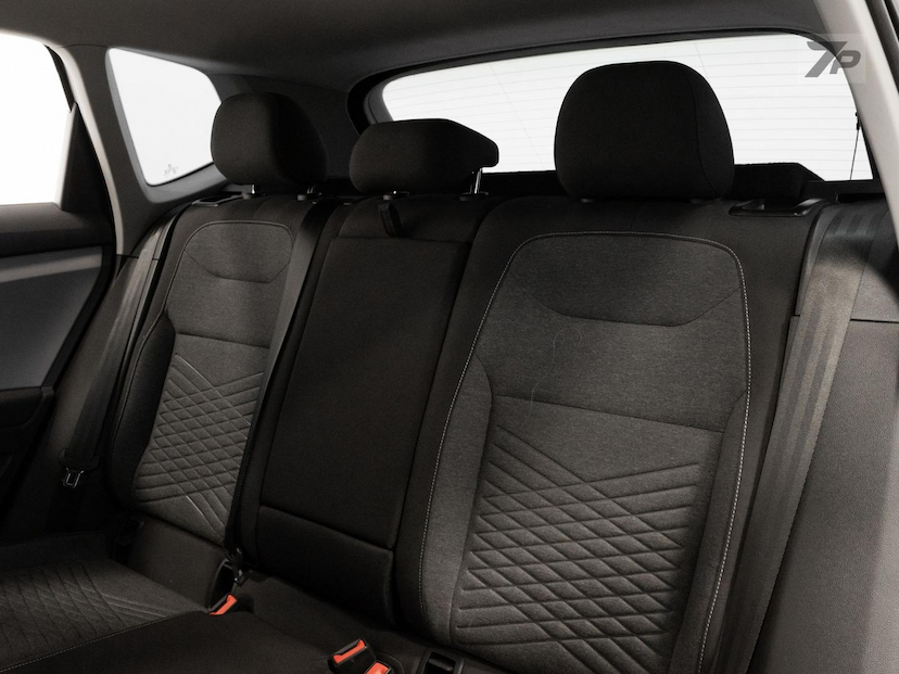 Foto do veículo VOLKSWAGEN TAOS  CL TSI AE 2022 40.494 KM 119.800,00