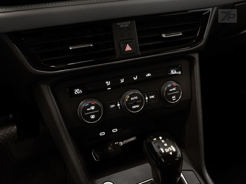 Foto do veículo VOLKSWAGEN TAOS  CL TSI AE 2022 40.494 KM 119.800,00