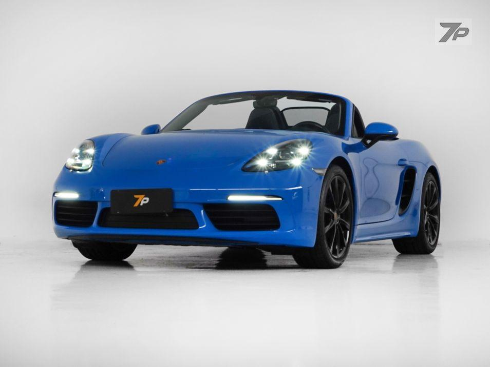 Foto do veículo PORSCHE BOXSTER  2023/2024 2.457 KM R$ 559.000,00