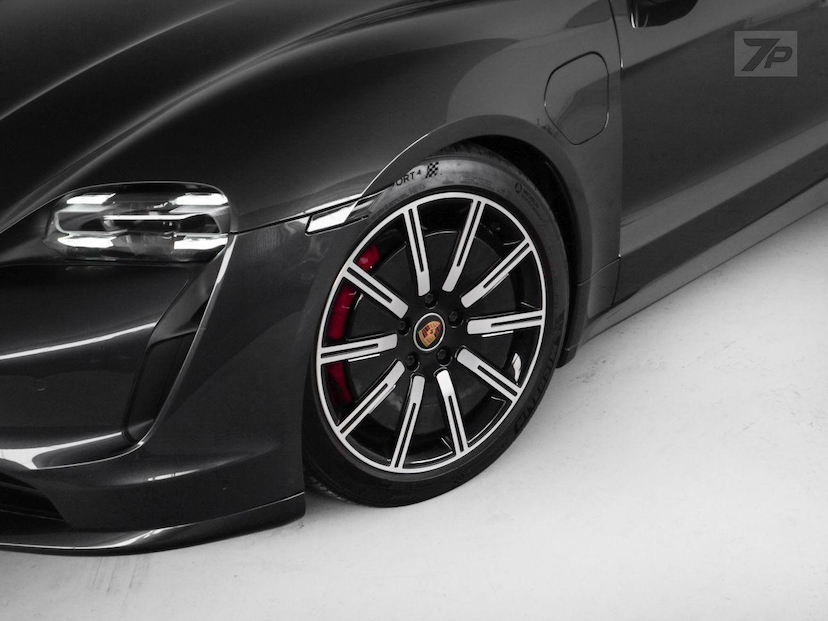 Foto do veículo PORSCHE TAYCAN  4S 2021 28.277 KM 410.000,00