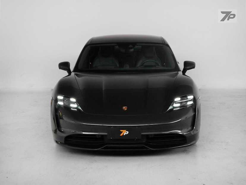 Foto do veículo PORSCHE TAYCAN  4S 2021 28.277 KM 410.000,00