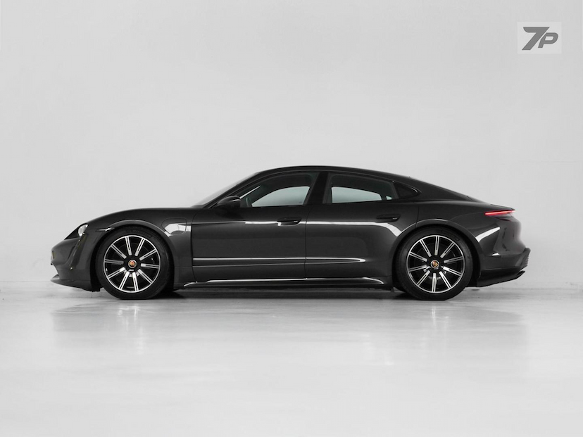 Foto do veículo PORSCHE TAYCAN  4S 2021 28.277 KM 410.000,00