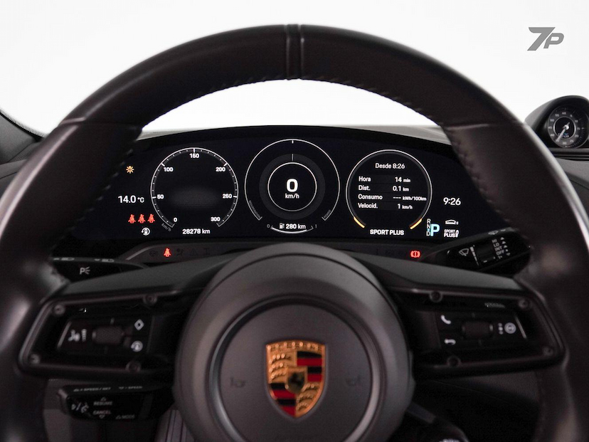 Foto do veículo PORSCHE TAYCAN  4S 2021 28.277 KM 410.000,00