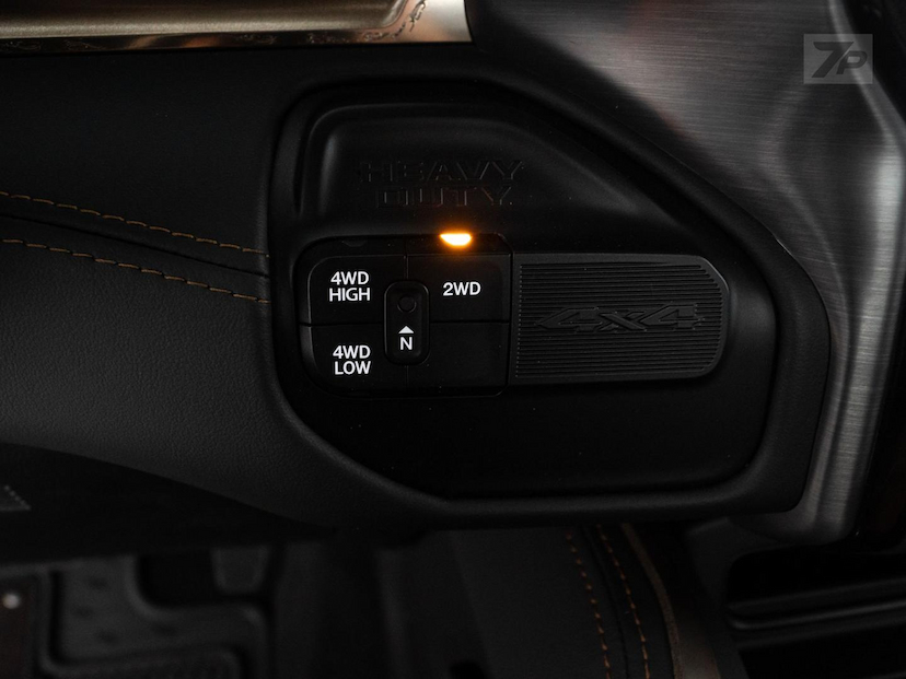 Foto do veículo RAM 3500  LONGHORN 6.7D 2024 7.979 KM 489.000,00
