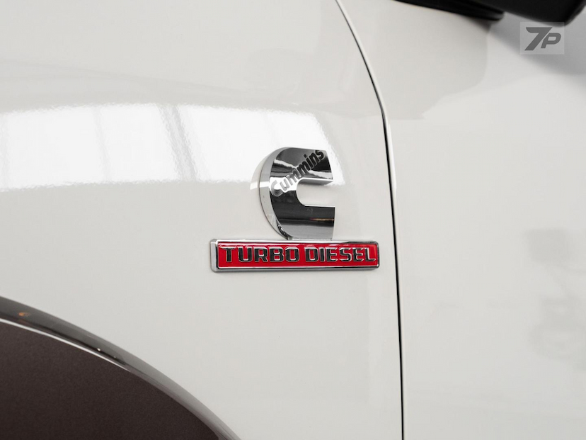 Foto do veículo RAM 3500  LONGHORN 6.7D 2024 7.979 KM 489.000,00