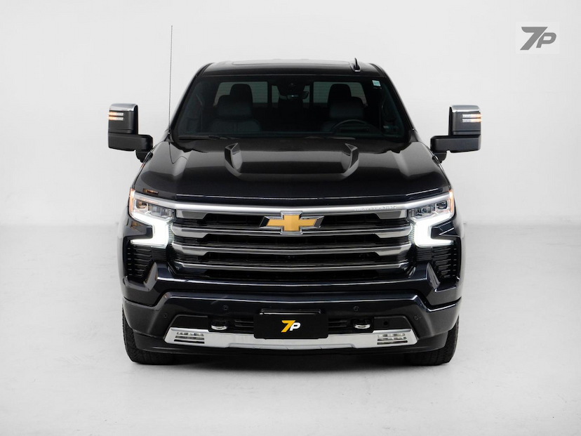Foto do veículo CHEVROLET SILVERADO  HC 2024 19.700 KM 399.000,00
