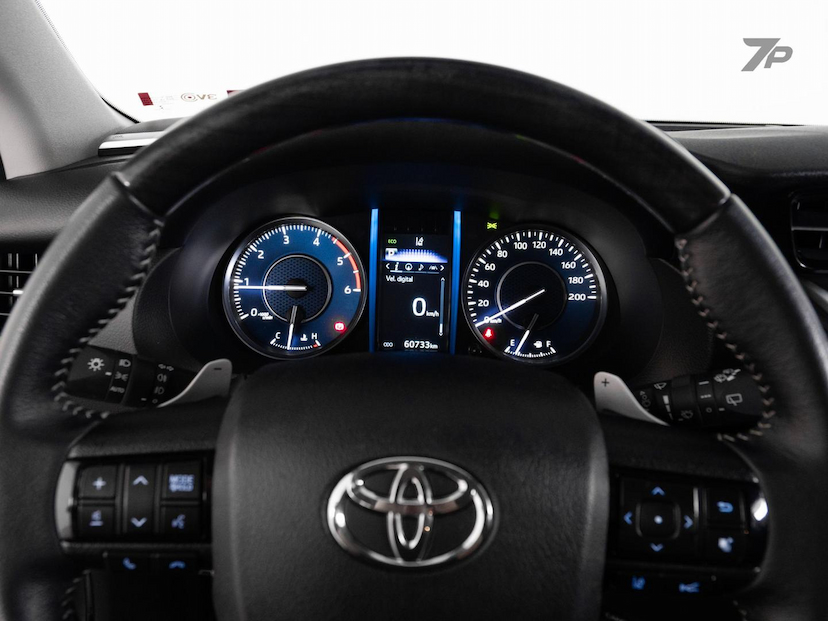 Foto do veículo TOYOTA HILUX  SW4 2.8 SRX 4X4 16V TURBO INTERCOOLER DIESEL 4P 2021 60.727 KM 264.500,00