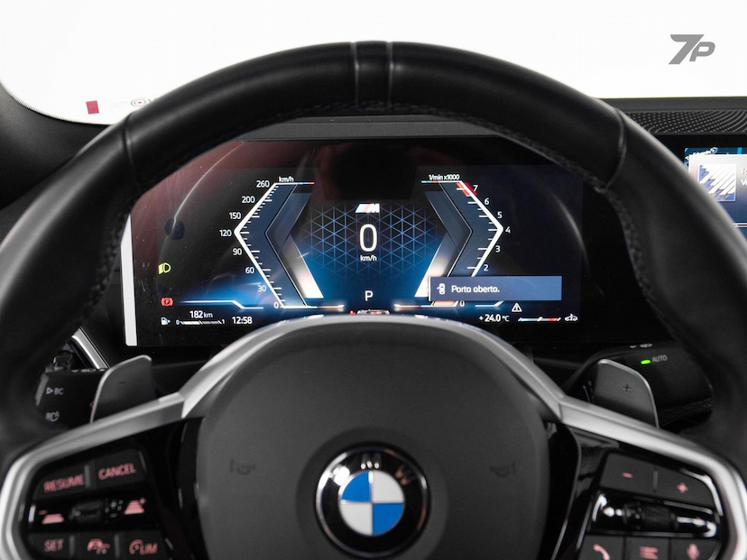 Foto do veículo BMW 320I  M SPORT FLEX 2025 17.773 KM 316.000,00