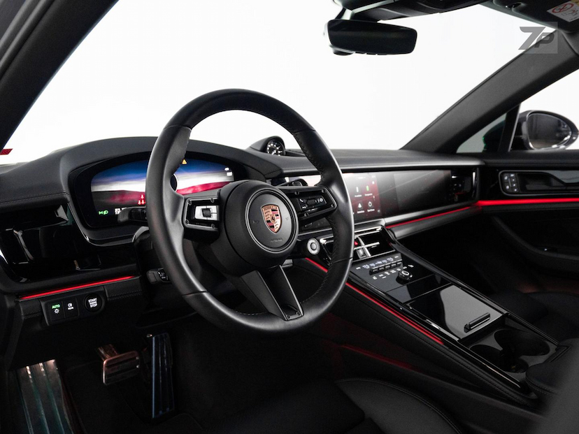 Foto do veículo PORSCHE PANAMERA  4EHYB 2026 7.900 KM 875.000,00