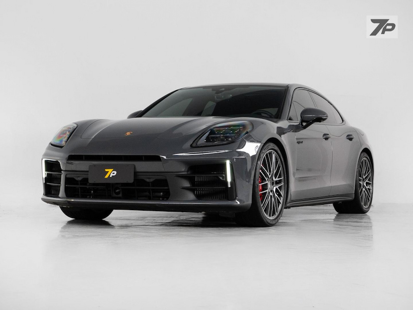 Foto do veículo PORSCHE PANAMERA  4EHYB 2026 7.900 KM 875.000,00