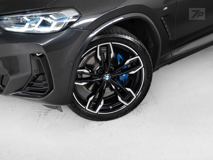 Foto do veículo BMW X4  M40I 3.0 TURBO 388CV AUT 2024 33.298 KM 399.500,00