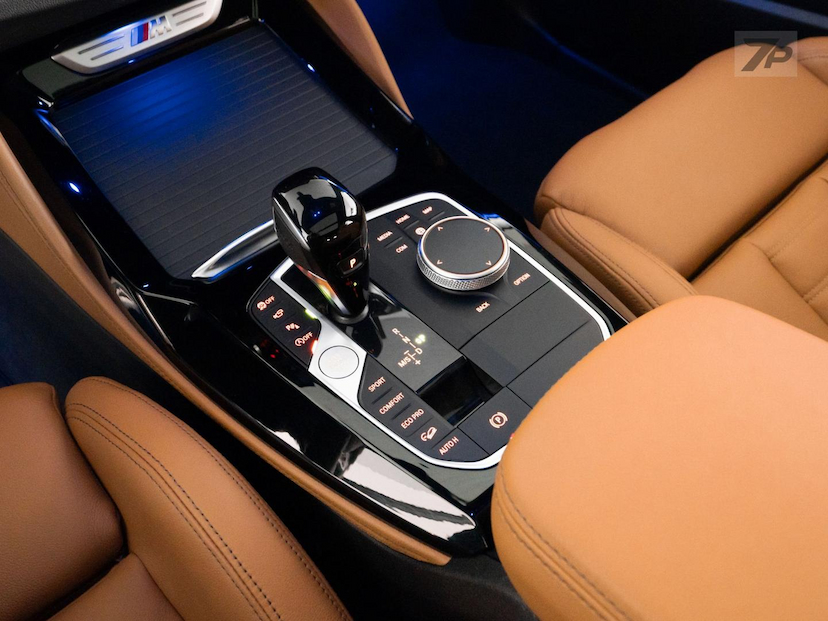 Foto do veículo BMW X4  M40I 3.0 TURBO 388CV AUT 2024 33.298 KM 399.500,00