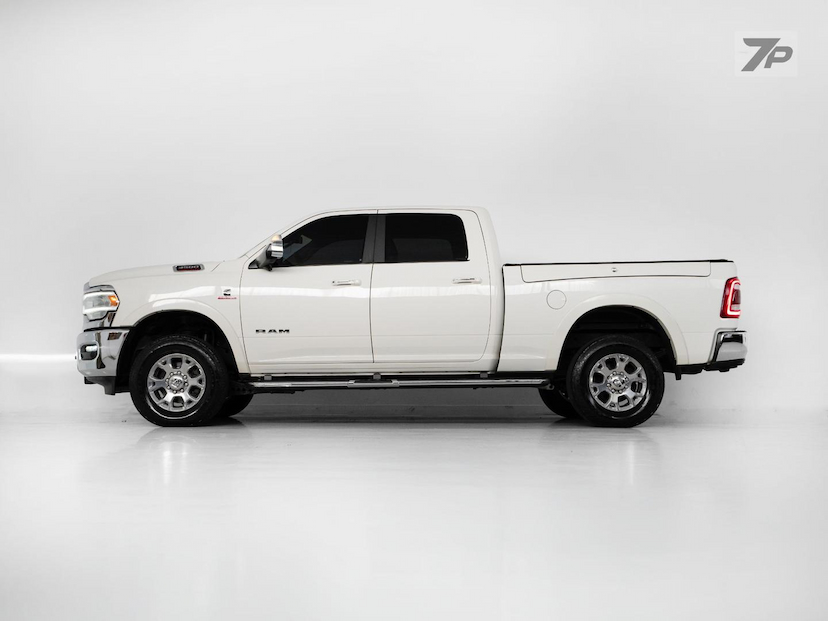 Foto do veículo RAM 3500  LARAMIE 6.7 TB CD 4X4 DIESEL 2022 105.236 KM 319.500,00