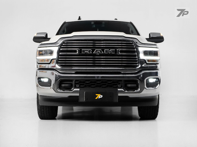 Foto do veículo RAM 3500  LARAMIE 6.7 TB CD 4X4 DIESEL 2022 105.236 KM 319.500,00