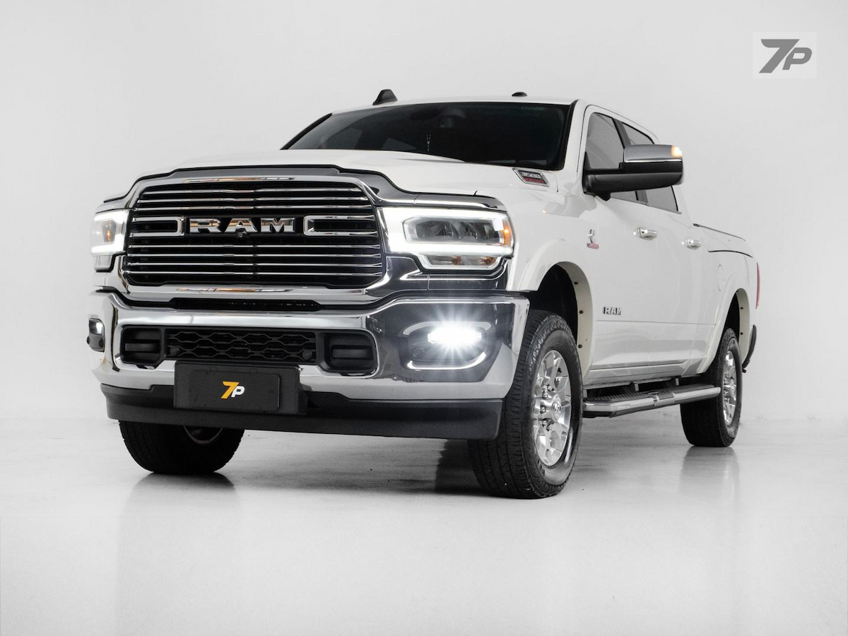 Foto do veículo RAM 3500  LARAMIE 6.7 TB CD 4X4 DIESEL 2022/2022 105.236 KM R$ 319.500,00