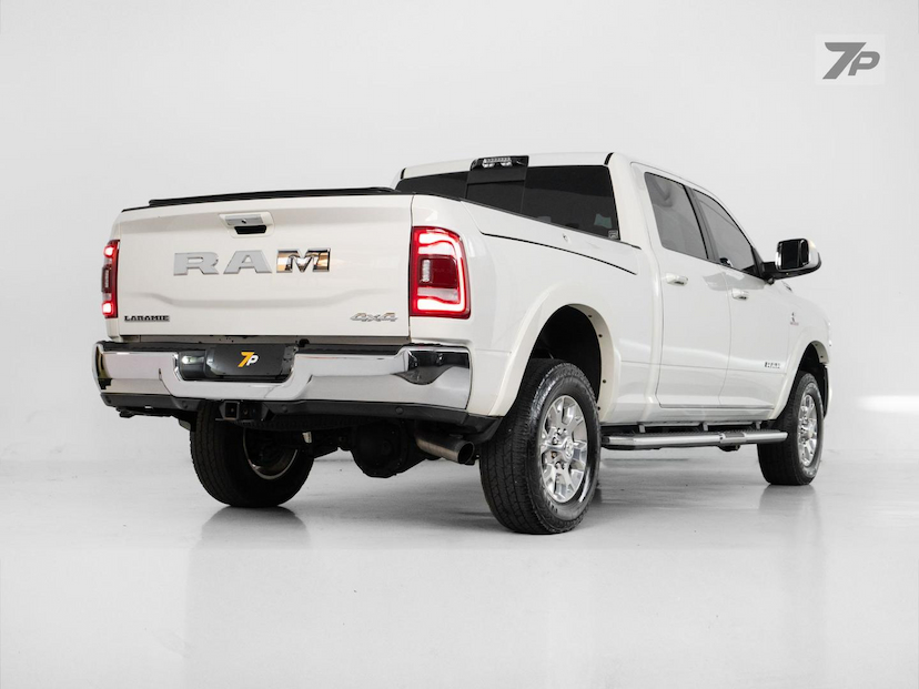 Foto do veículo RAM 3500  LARAMIE 6.7 TB CD 4X4 DIESEL 2022 105.236 KM 319.500,00