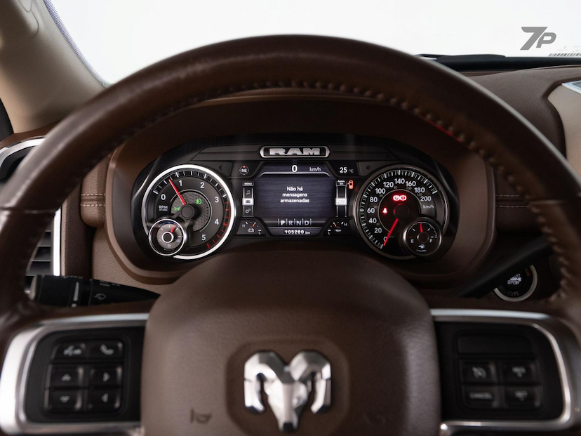 Foto do veículo RAM 3500  LARAMIE 6.7 TB CD 4X4 DIESEL 2022 105.236 KM 319.500,00