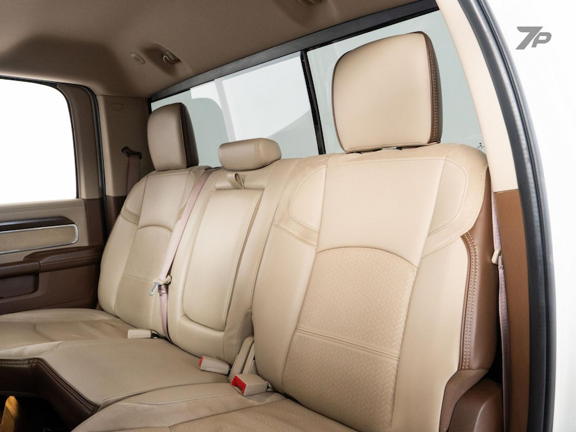 Foto do veículo RAM 3500  LARAMIE 6.7 TB CD 4X4 DIESEL 2022 105.236 KM 319.500,00