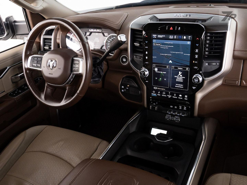 Foto do veículo RAM 3500  LARAMIE 6.7 TB CD 4X4 DIESEL 2022 105.236 KM 319.500,00
