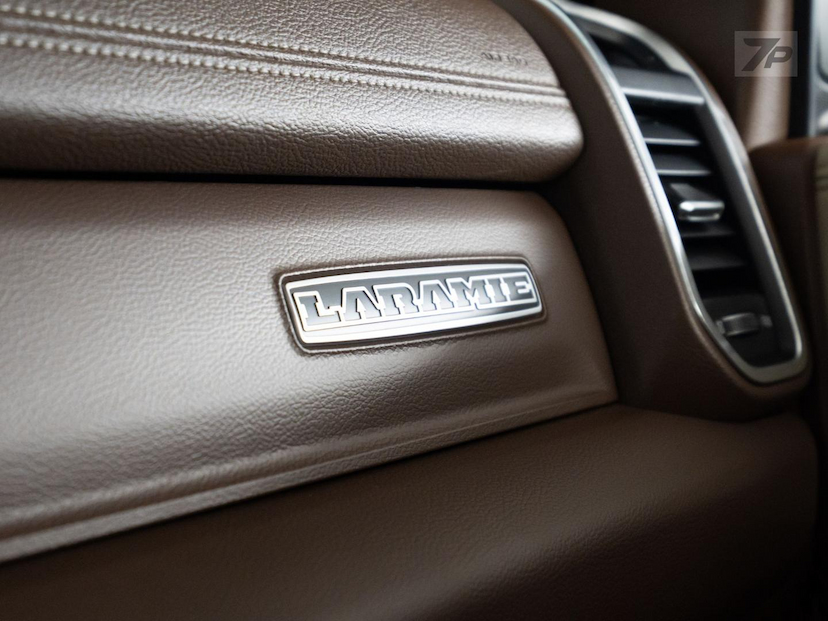Foto do veículo RAM 3500  LARAMIE 6.7 TB CD 4X4 DIESEL 2022 105.236 KM 319.500,00