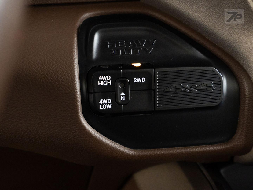 Foto do veículo RAM 3500  LARAMIE 6.7 TB CD 4X4 DIESEL 2022 105.236 KM 319.500,00