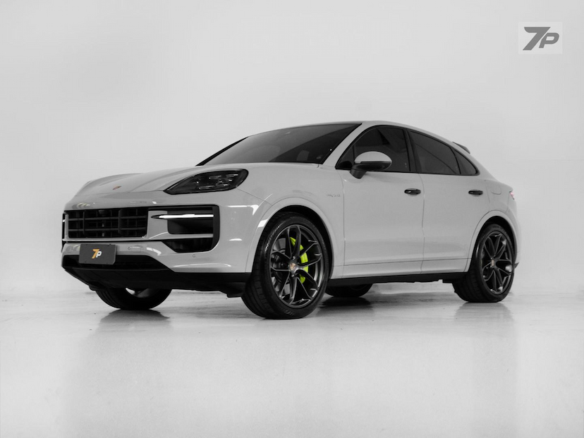 Foto do veículo PORSCHE CAYENNE  SCPHEV 2024 14.738 KM 759.000,00