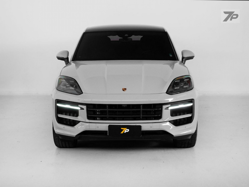 Foto do veículo PORSCHE CAYENNE  SCPHEV 2024 14.738 KM 759.000,00
