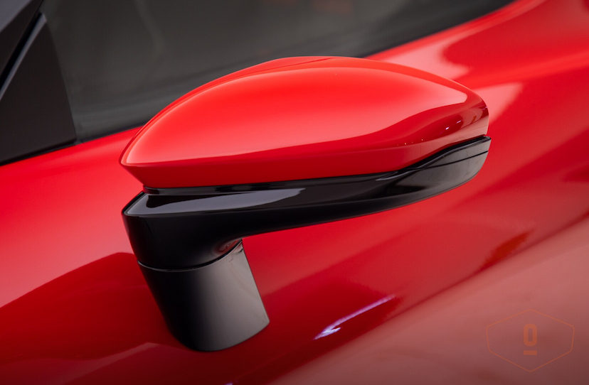 Foto do veículo FERRARI SF90 STRADALE 2023 0 KM 5.700.000,00