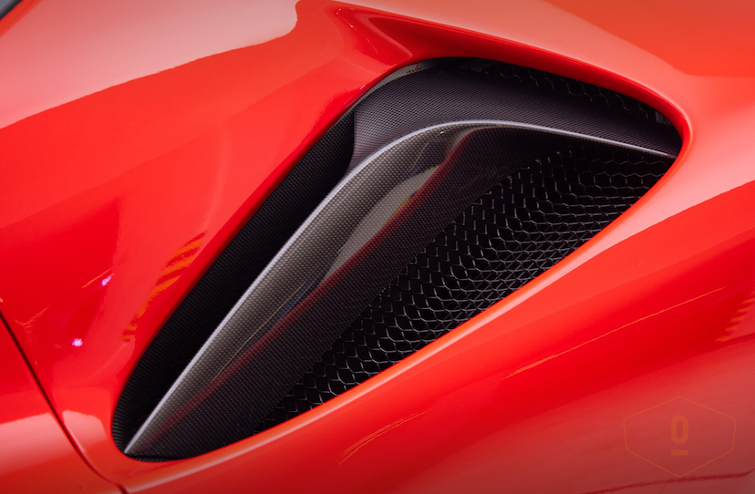 Foto do veículo FERRARI SF90 STRADALE 2023 0 KM 5.700.000,00